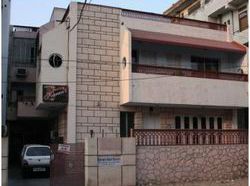 Hotel Karan's Guest House 1