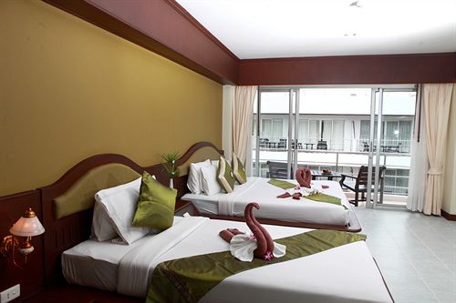 Samui First House Hotel 16