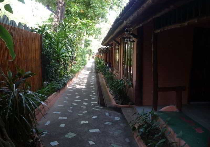 Chaweng Chalet Resort 6