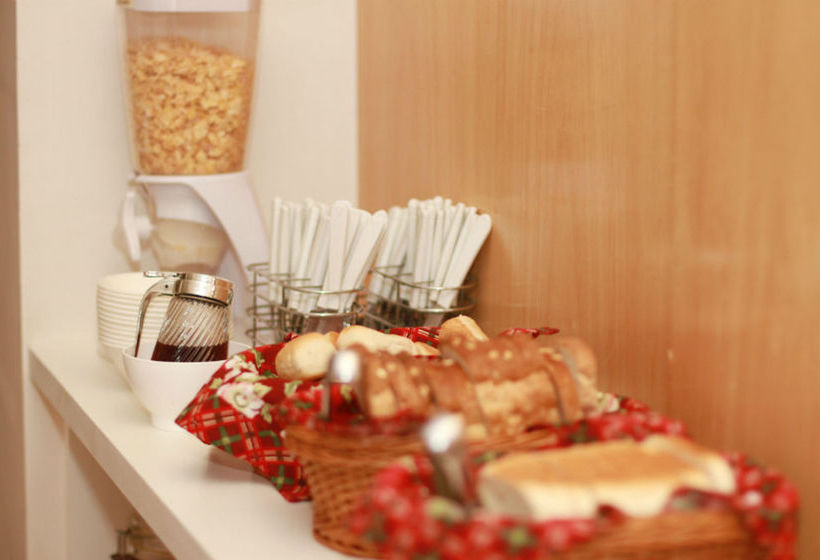 Hotel Petit Village Icaraí  | Niterói | Rio de Janeiro | Brasil 4