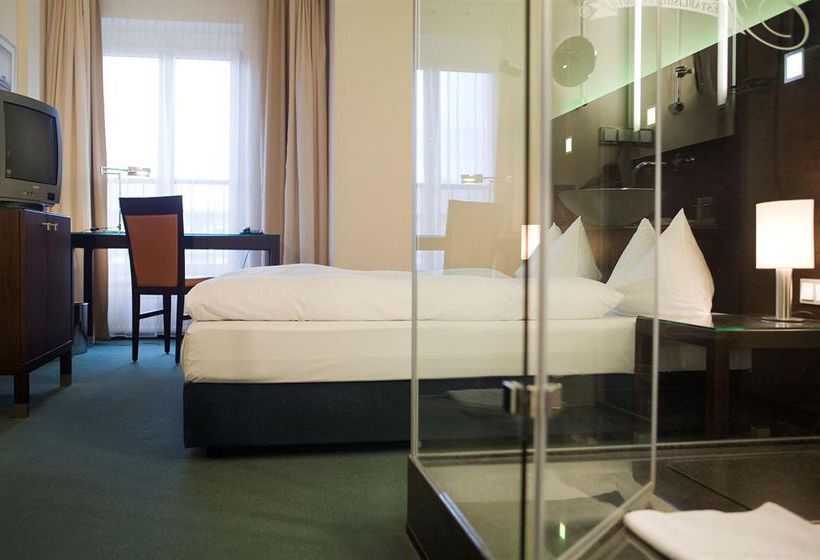 Fleming's Hotel Frankfurt-Messe 8