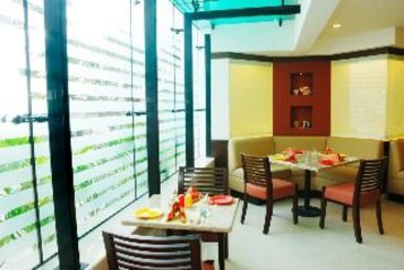 Hotel The Residency Towers 16