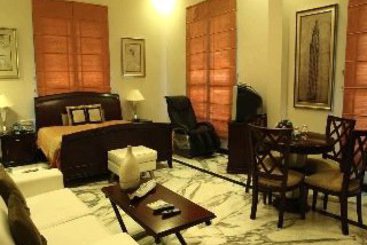 Hotel The Residency Towers 19