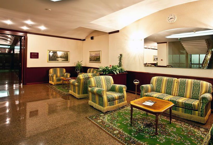 Hotel Golden Ring 18