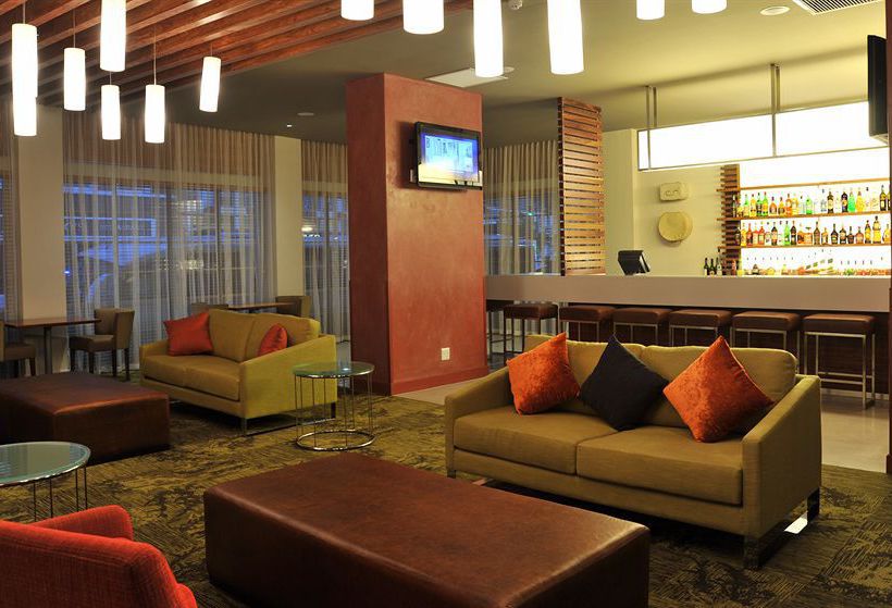 Protea Hotel Victoria Junction 7