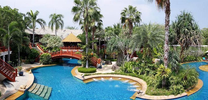 Hotel Hotspring Beach Resort & Spa