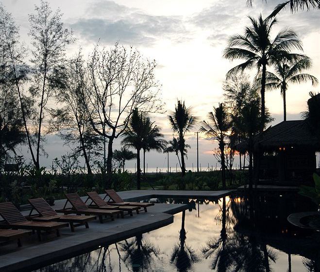 Palm Galleria Resort 2