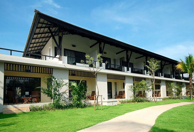 Palm Galleria Resort 4