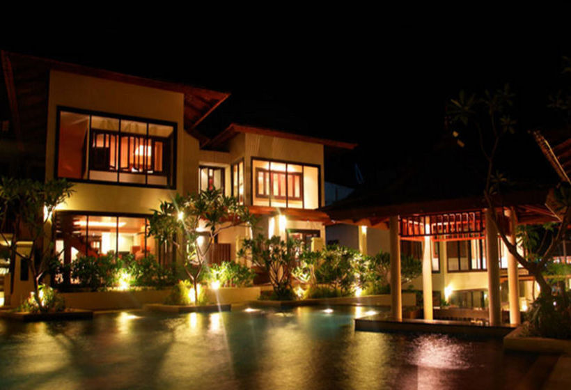 Hotel The Briza Beach Resort 20