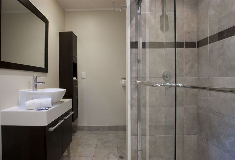 Auckland Airport Kiwi Hotel 11