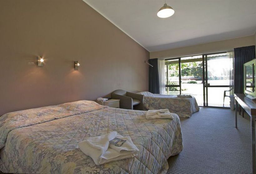 Auckland Airport Kiwi Hotel 7