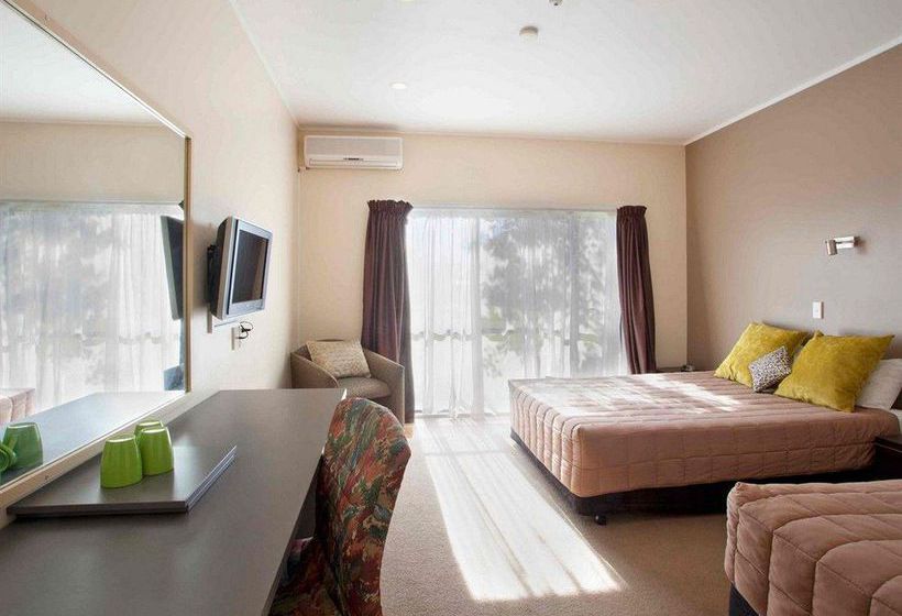 Auckland Airport Kiwi Hotel 8