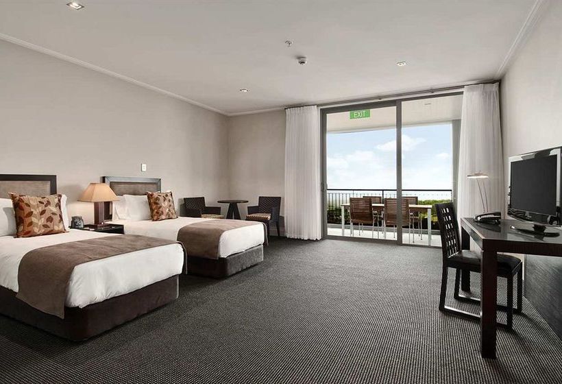 Hilton Lake Taupo hotel 12