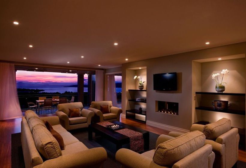 Hilton Lake Taupo hotel 8