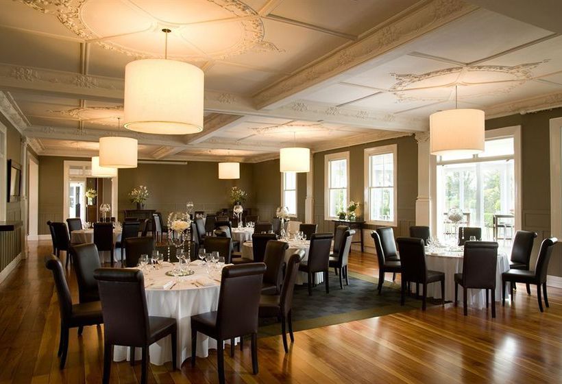 Hilton Lake Taupo hotel 9