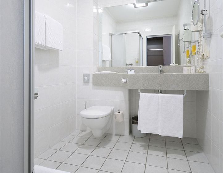 Best Western Hotel Frankfurt Airport 4