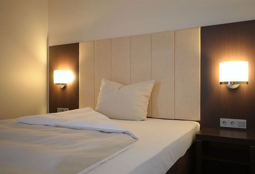 Best Western Hotel Frankfurt Airport 7