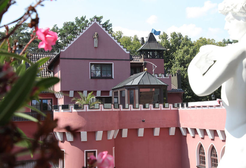 The Lakeside Burghotel zu Strausberg 2