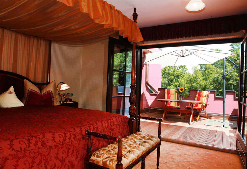 The Lakeside Burghotel zu Strausberg 8