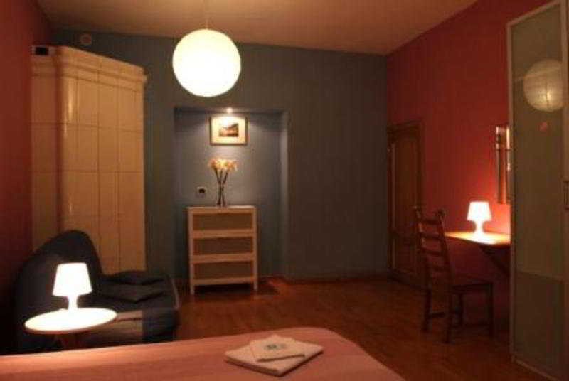 Hotel Pio on Griboedova 1