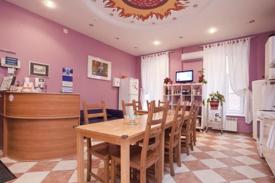 Hotel Pio on Griboedova 5