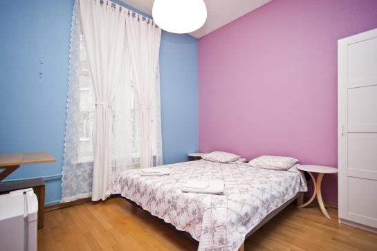 Hotel Pio on Griboedova 9