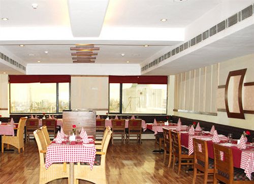 Hotel Comfort Inn Lucknow 17