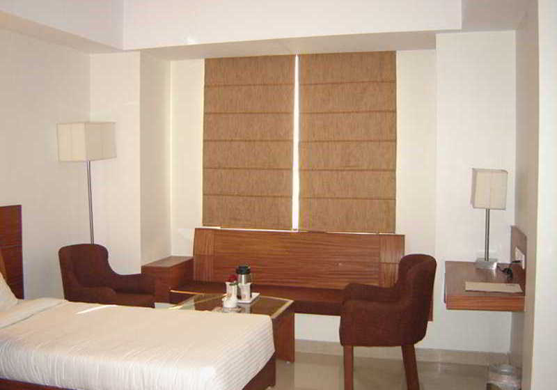 Hotel Comfort Inn Lucknow 2