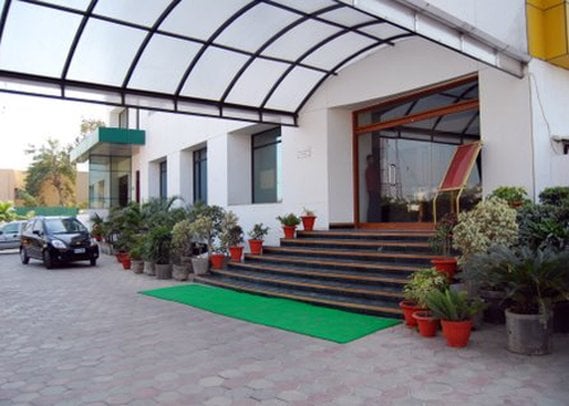 Hotel Comfort Inn Lucknow 8