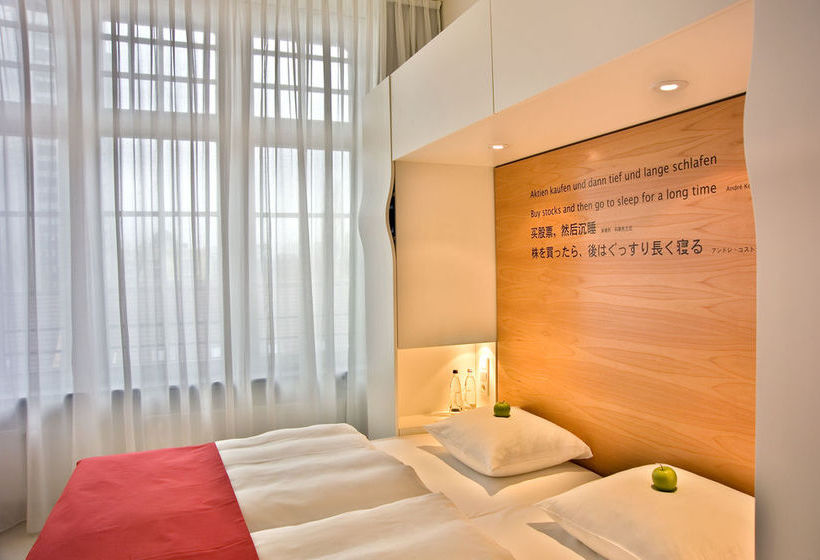 Hotel Park Plaza Wallstreet 19