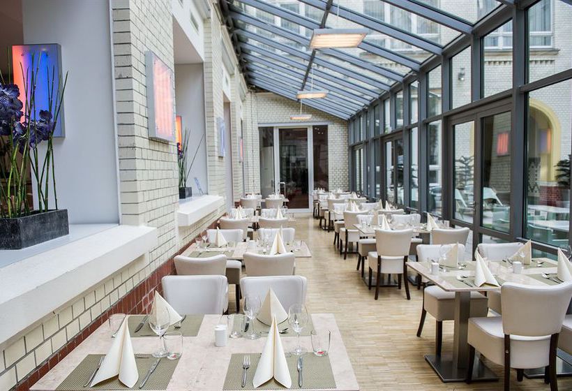 Hotel Park Plaza Wallstreet 7