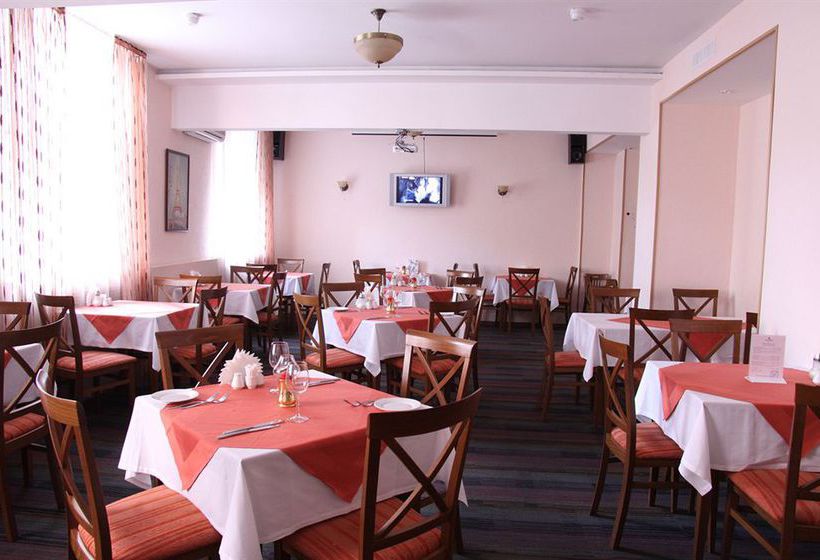 Hotel Maxima Zarya 2