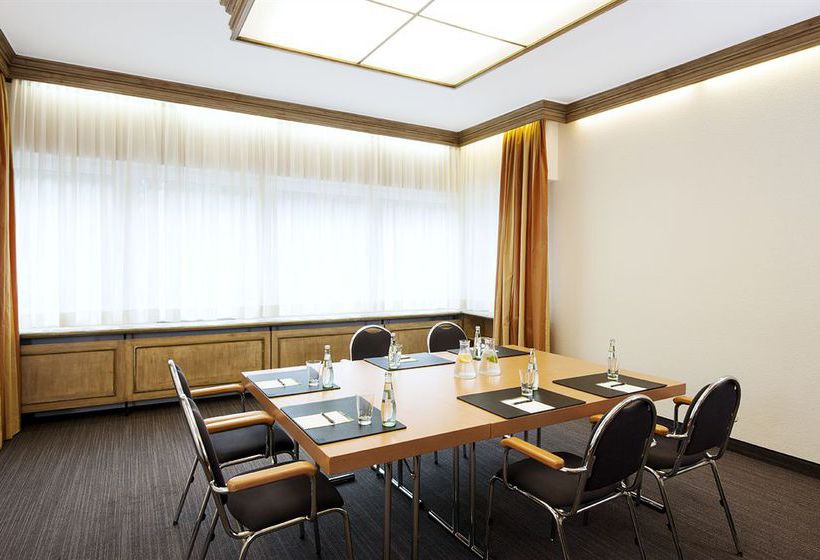 Hotel NH Berlin City West 15