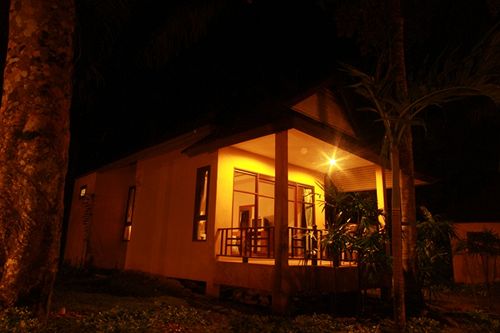 Tonsai Bay Resort 10