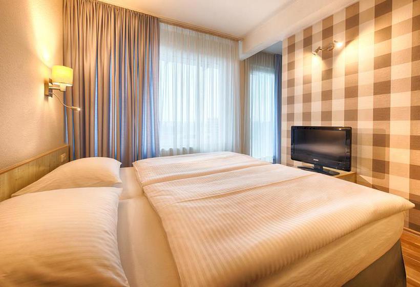 Hotel Enjoy Berlin City Messe 6