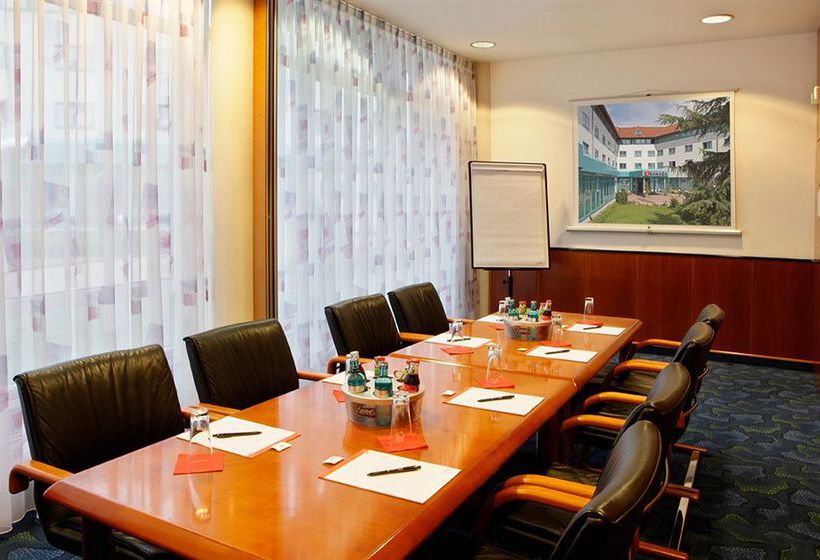 Hotel H+ Stuttgart Herrenberg 4