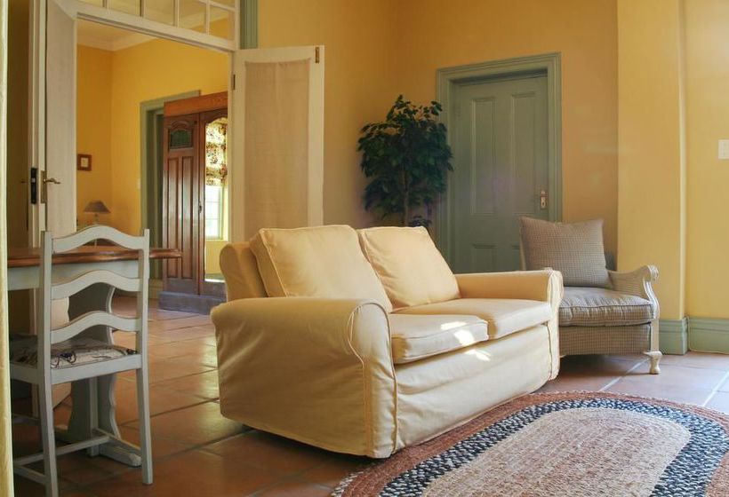 Hotel Mountain Manor Guest House 1