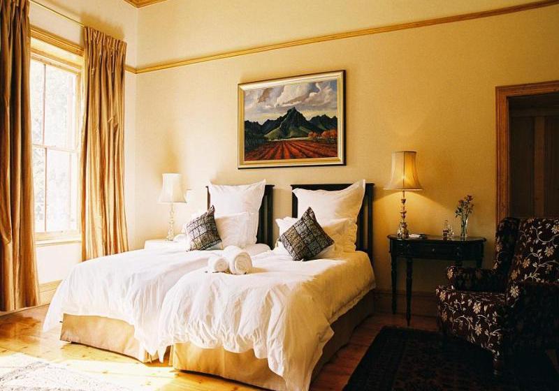 Hotel Evergreen Manor & Spa 10