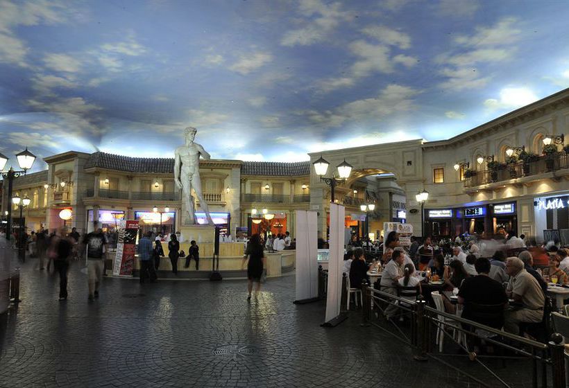 Hotel Peermont Metcourt Suites At Emperors Palace 18