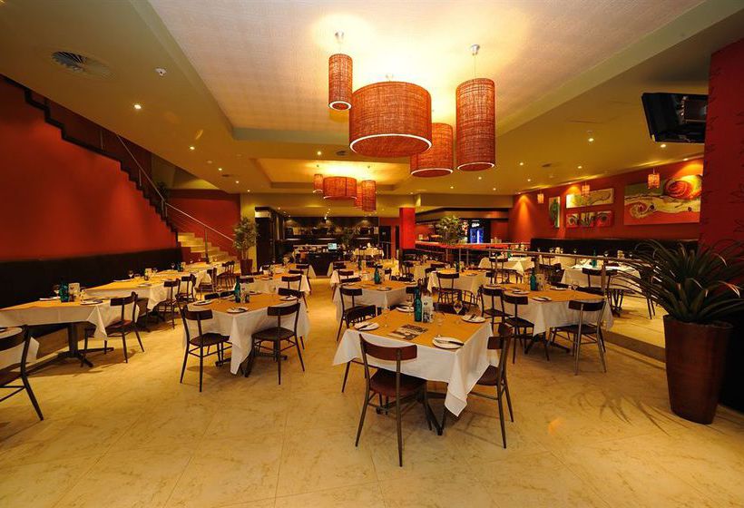 Hotel Peermont Metcourt Suites At Emperors Palace 5