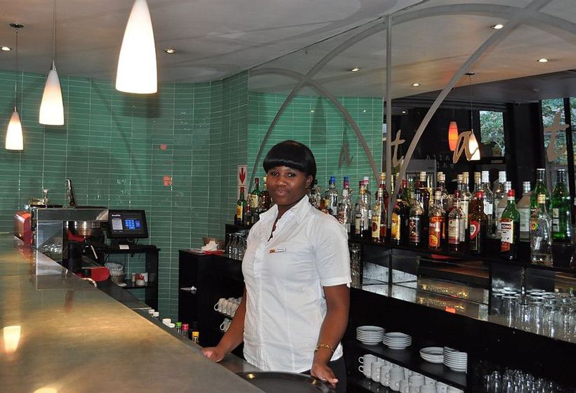 Hotel Cape Diamond 10