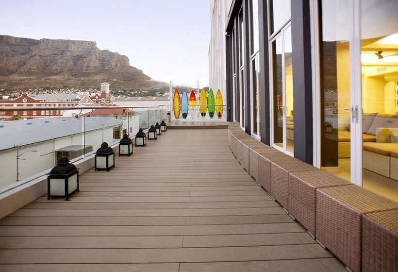 Protea Hotel Fire & Ice Cape Town 10