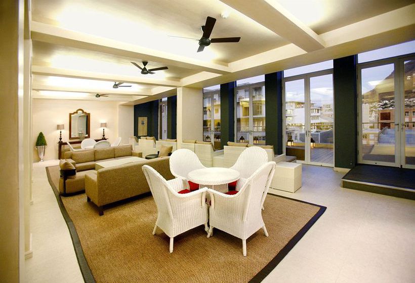 Protea Hotel Fire & Ice Cape Town 8