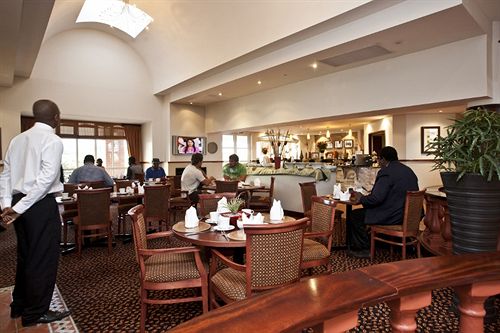 Hotel Town Lodge George 2