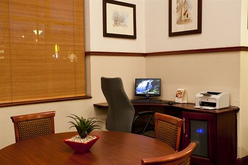 Hotel Town Lodge George 7