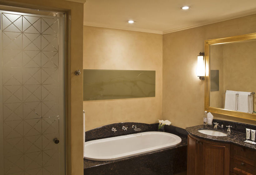 Hotel Michelangelo Towers Suites 15