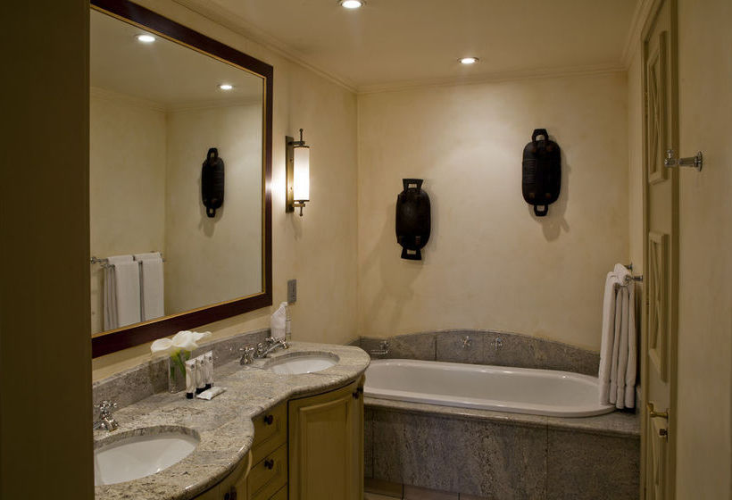 Hotel Michelangelo Towers Suites 9