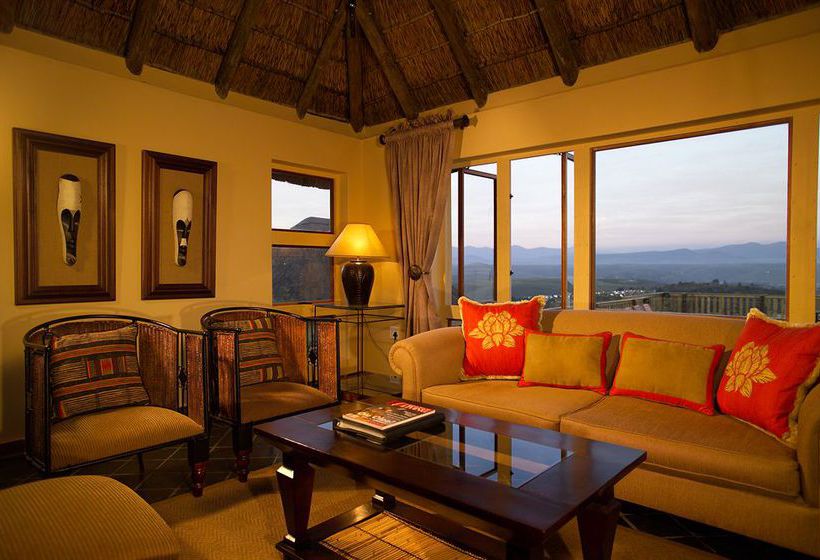 Whalesong Hotel & Hydro 4