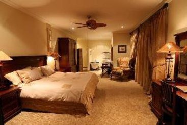 Hotel Mpongo Private Game Reserve 10