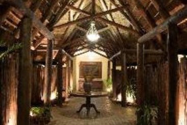 Hotel Mpongo Private Game Reserve 6